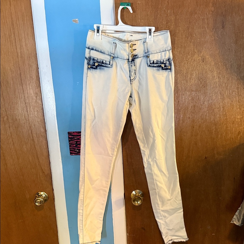 Stylish Cream Jeans for Women